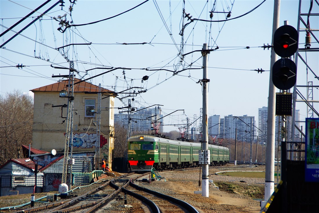 Электропоезд пригородного сообщения