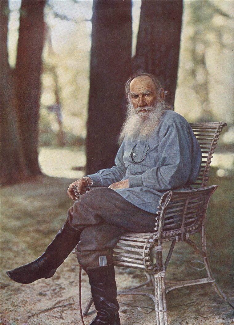 Лев Николаевич Толстой