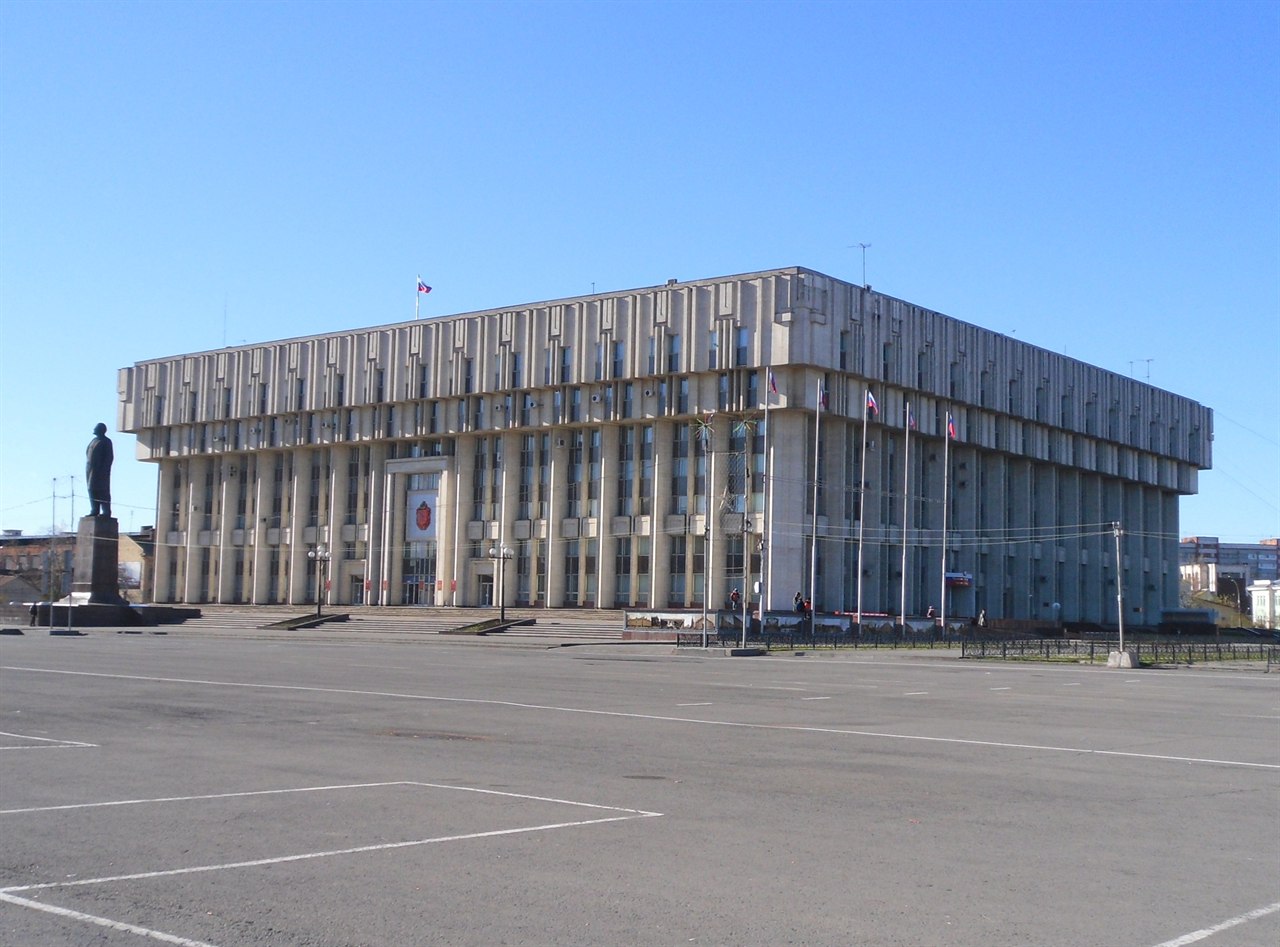 Дом правительства Тульской области на площади Ленина в Туле
