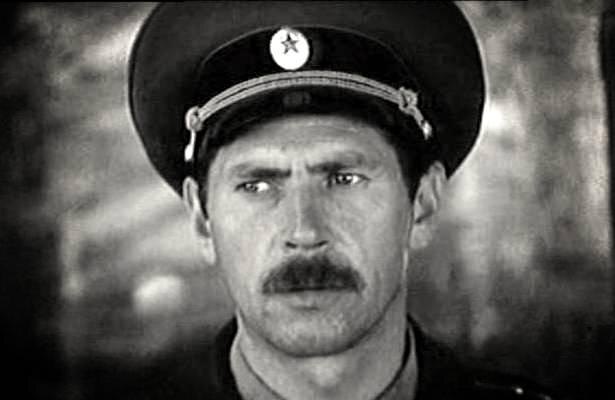 Василий Попов в фильме «Атака»