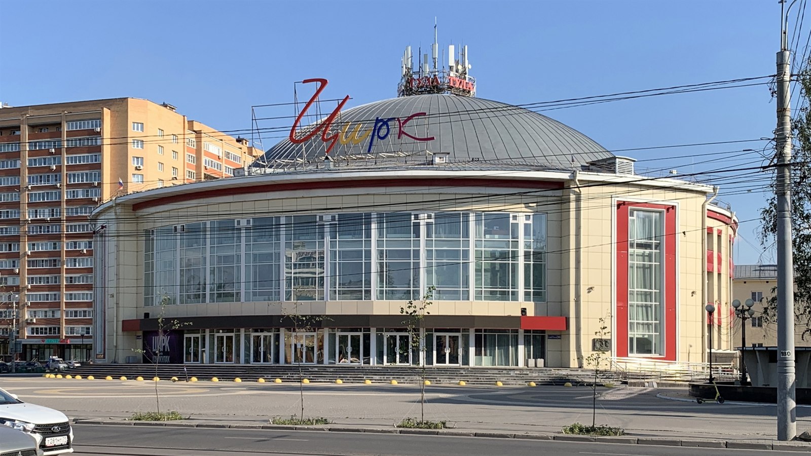 Тульский цирк — одна из съёмочных площадок фильма В центре круга